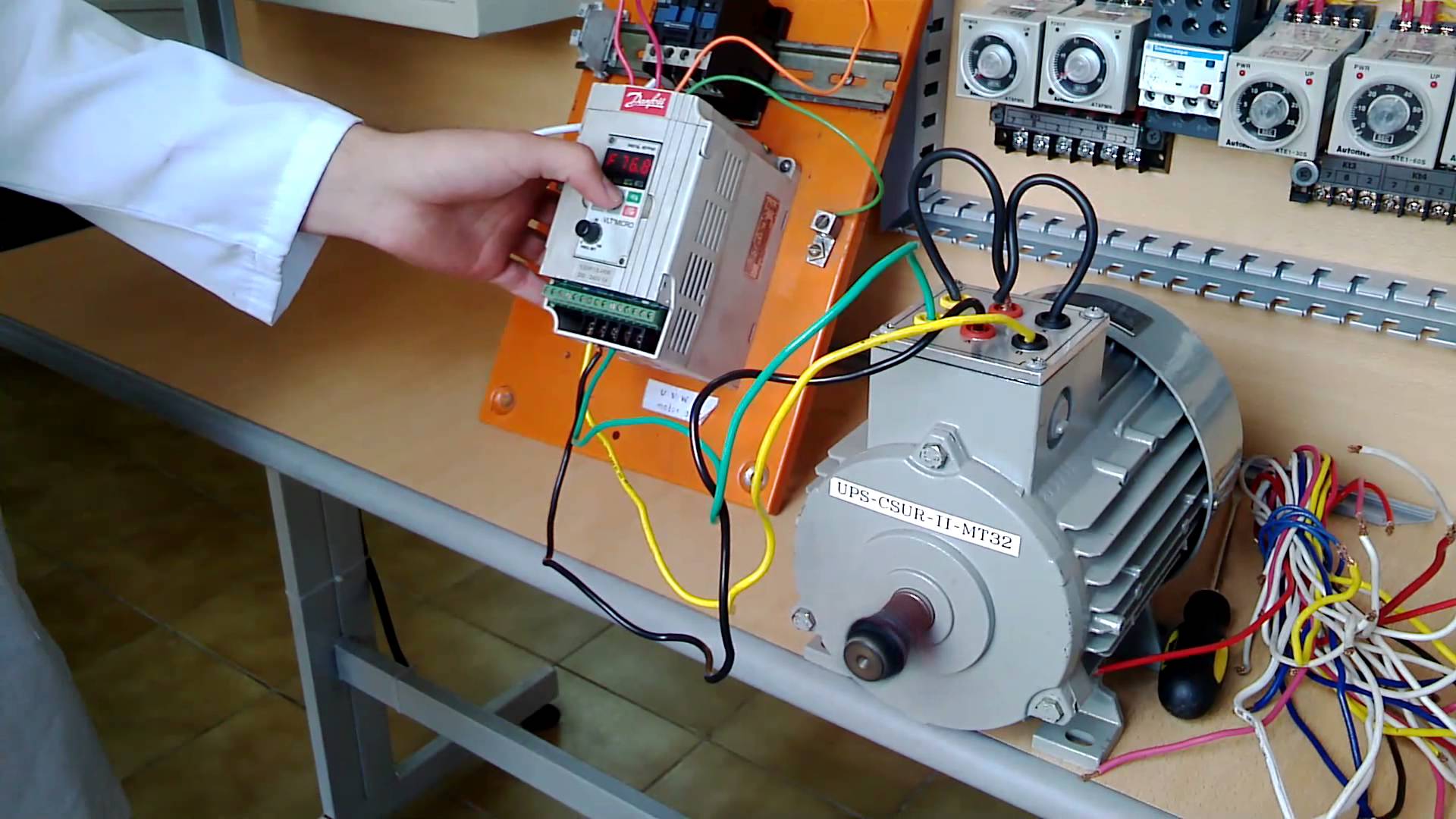 Установка и настройка частотных преобразователей Установка и настройка частотных преобразователей